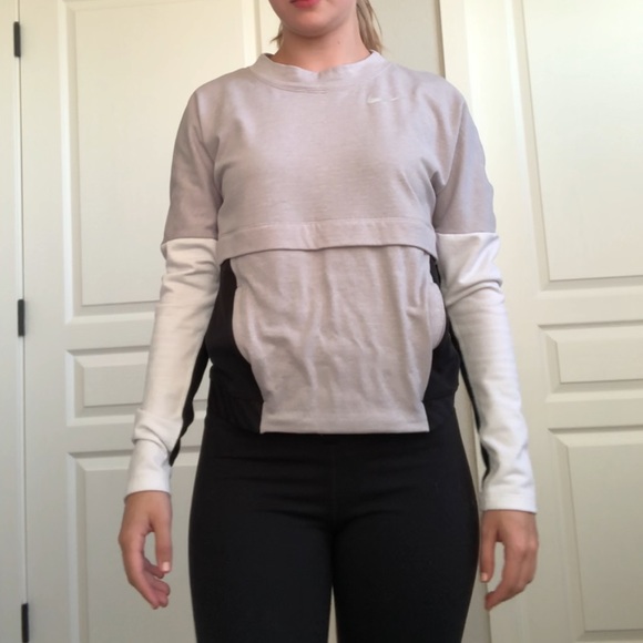 Nike Tops - Nike Women’s Therma Long Sleeve Top